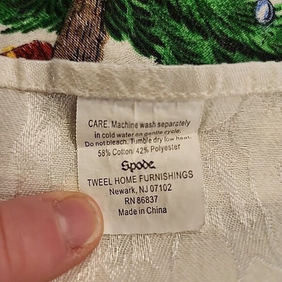 Spode Tablecloth Christmas Tree Santa Top Huge Banquet Size 57" x 140" Holidays - Picture 5 of 5